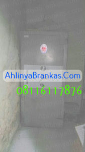 08116117876 | Tukang service brankas lemari besi berpengalaman dan Pindah lemari brankas  Kedungwaru